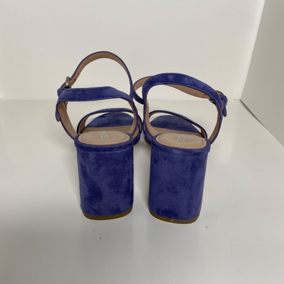 BCBGeneration Blue Suede Sandal Heels Size 7 - Picture 3 of 6
